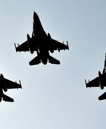Ankara Valiliği Uyardı: Başkentte Ses Hızını Aşan Uçuşlar Yapılacak