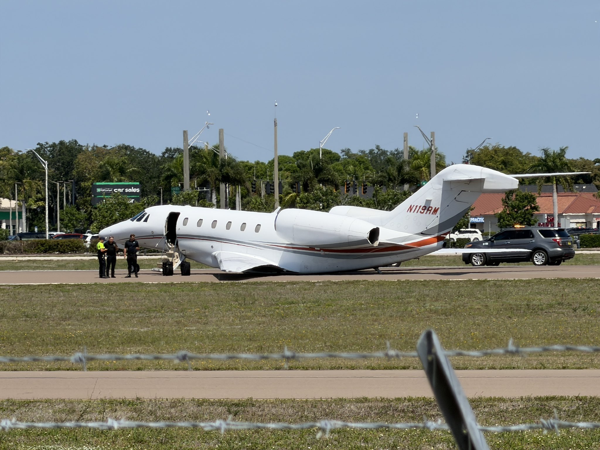 ABD’de Cessna Citation X Faciası Ucuz Atlatıldı: İş Jeti Gövde Üstü İniş Yaptı 3 Kaza ve Olaylar Havacılık Haberleri Cessna ABD’de Cessna Citation X Faciası Ucuz Atlatıldı: İş Jeti Gövde Üstü İniş Yaptı