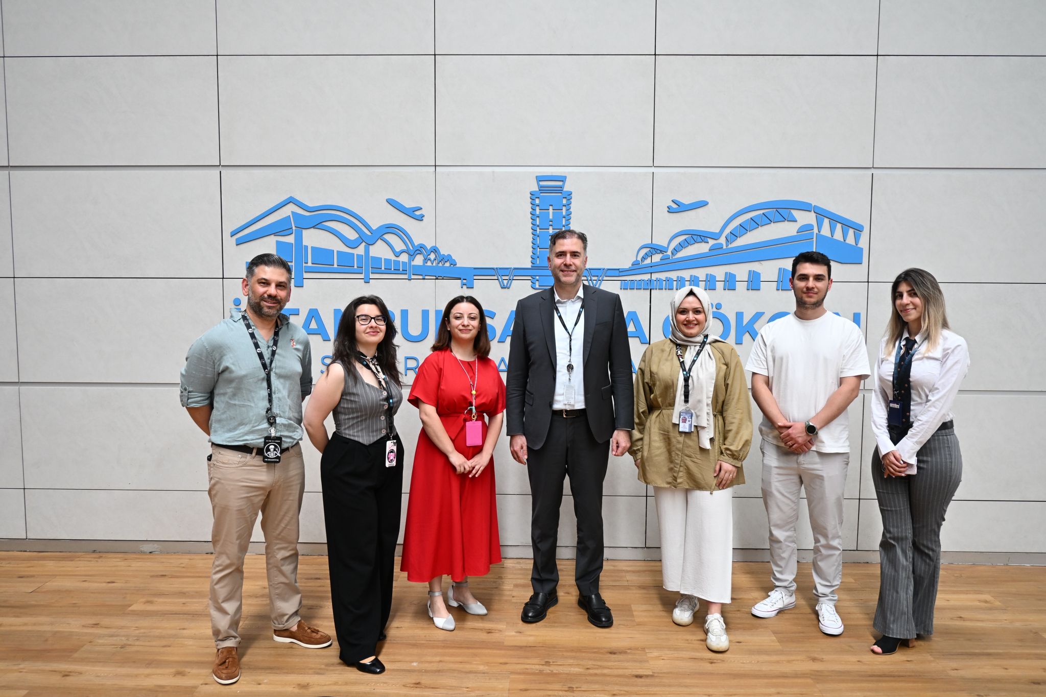 İSG, gıda güvenliği ve kalite denetim süreçlerine katkı sağlayan çalışanlar ile iş ortaklarını düzenlenen törende teşekkür belgesi ve plaketle ödüllendirdi.