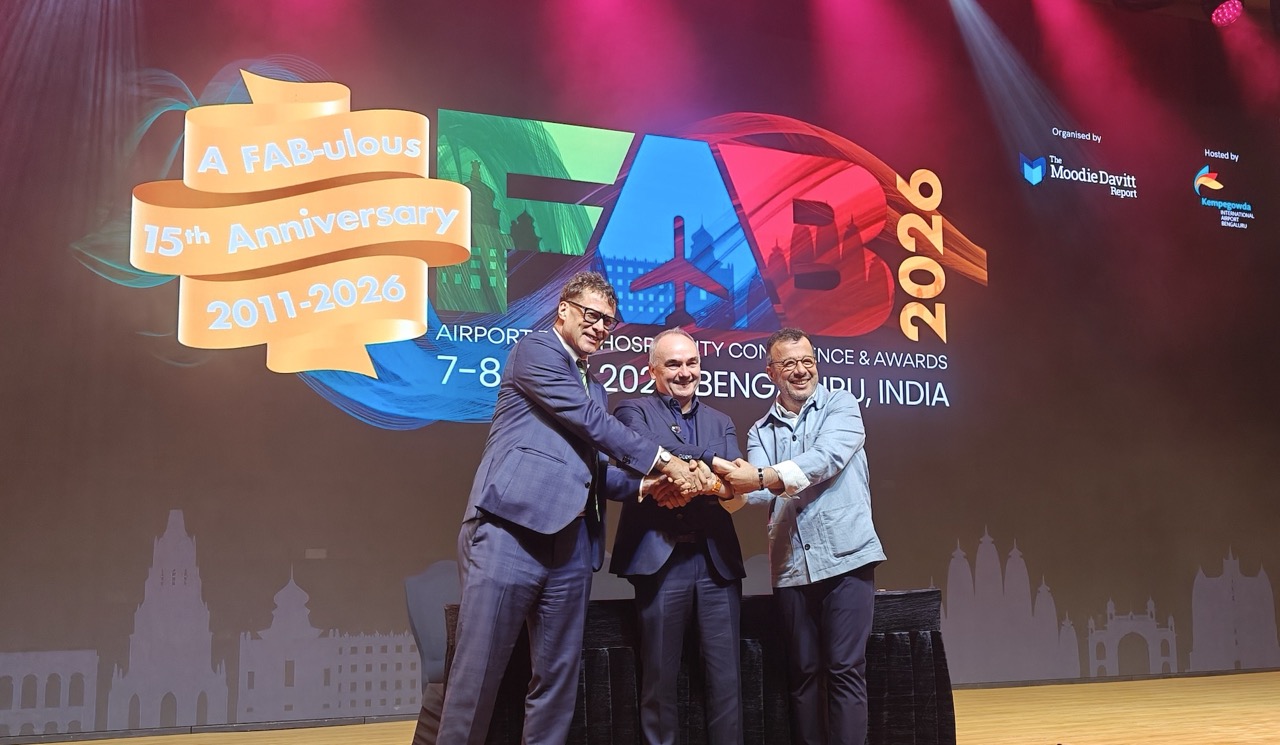 Fraport TAV Antalya Havalimanı'na FAB Awards'ta Çifte Gurur: Ödüller Geldi, FAB 2027 Antalya'da 2 Havacılık Haberleri Fraport TAV Antalya Havalimanı Fraport TAV Antalya Havalimanı, FAB Awards'ta kazandığı uluslararası ödüller ve FAB 2027 ev sahipliği duyurusuyla dikkat çekti.