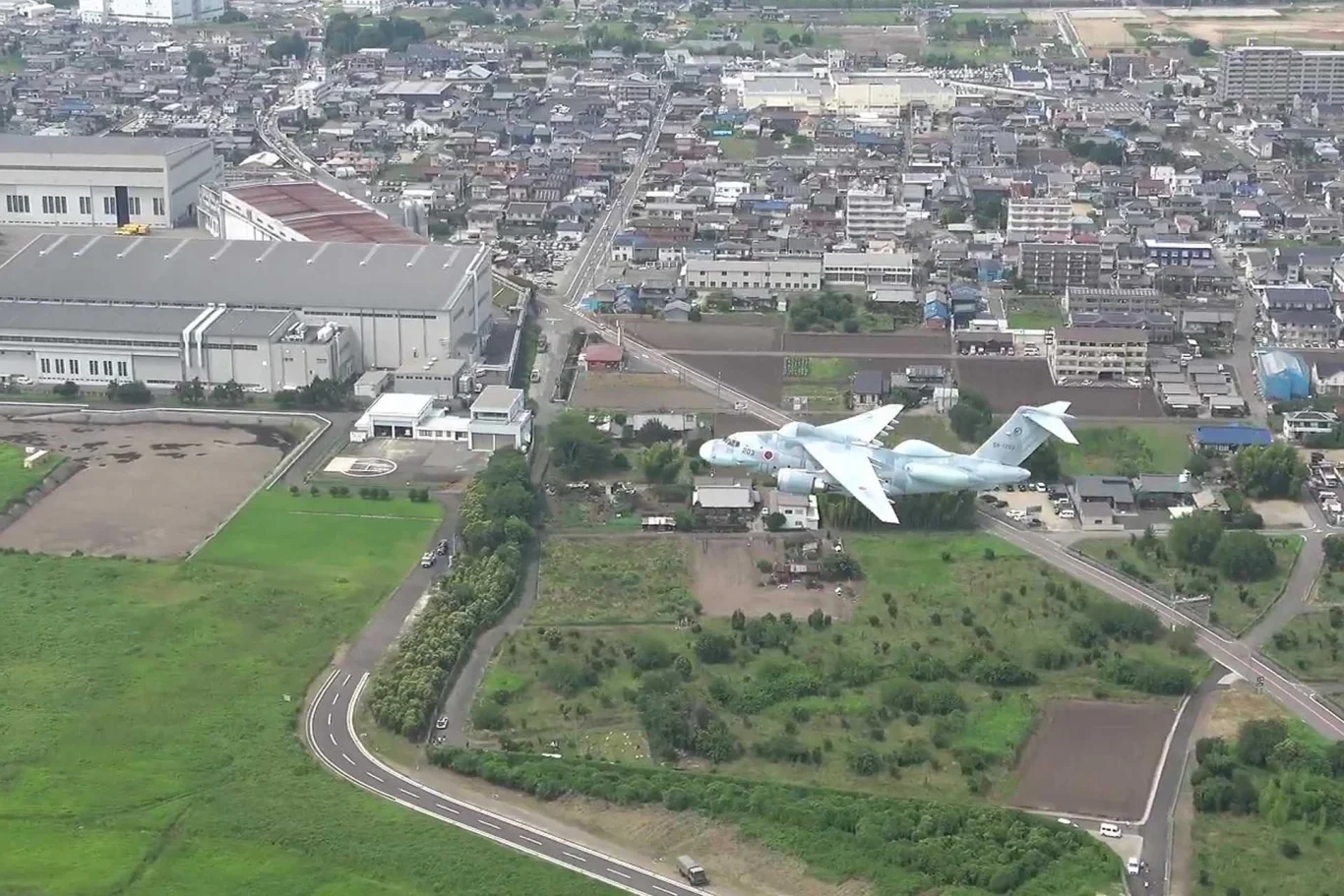 Japonya’nın Gifu Hava Üssü’nde testlerine başladığı Kawasaki C-2 tabanlı XEC-2 elektronik harp uçağı