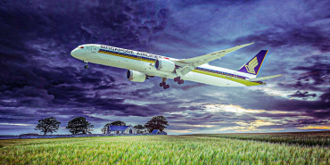 242-singapore-airlines-boeing-787-10-maverrick-_-shutterstock