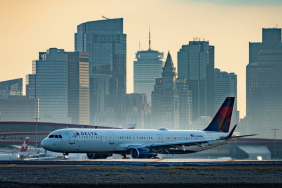 Boston Logan’da jet yakıtı krizi uçuşları aksattı 17 Airbus Haberleri THY delta-air-lines-aircraft-with-boston-cityline-billlinphotos