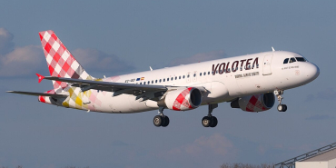 volotea-airbus-a320-ec-oei-toulouse-2026