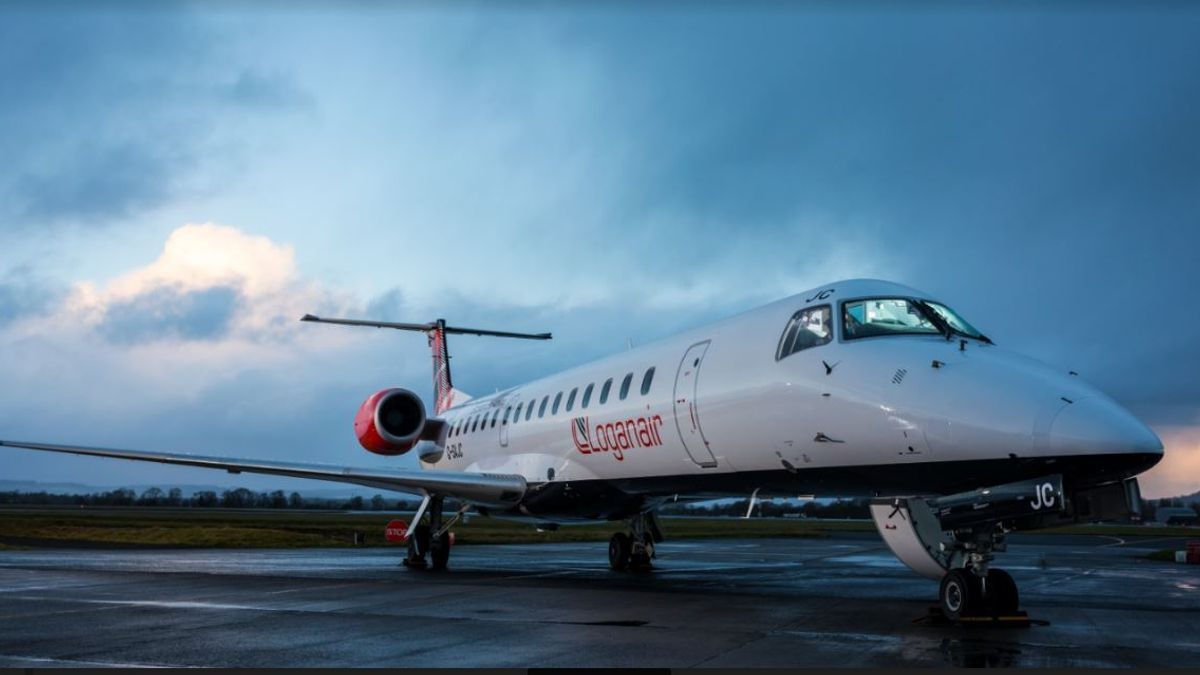 0_Loganair-plane