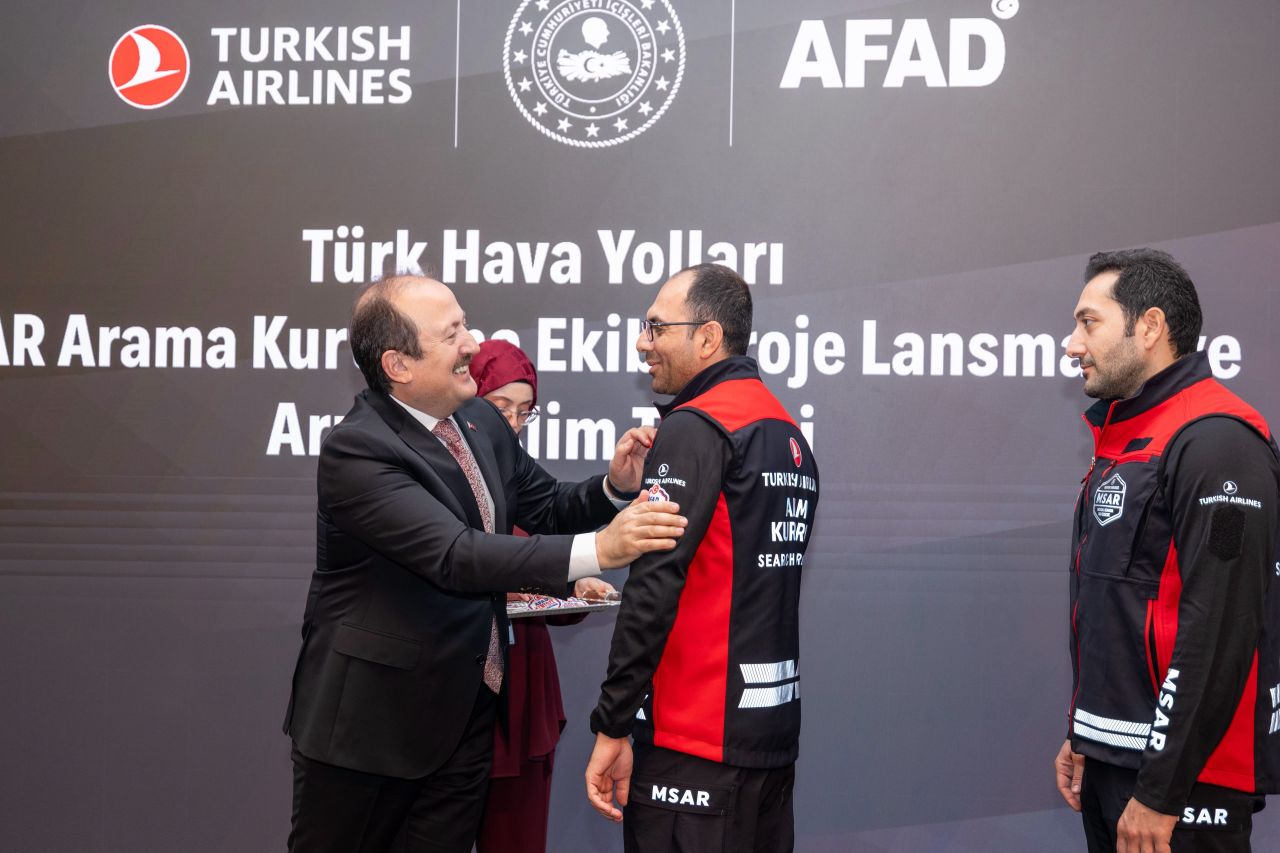 THY’nin 72 kişilik arama kurtarma ekibi AFAD akreditasyonunu tamamladı 4 Havayolları THY 1791370985549