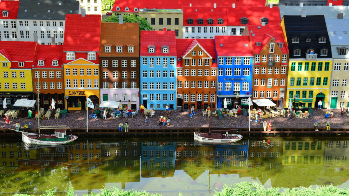 Manchester’dan Billund’a Norwegian uçuşları başlıyor 7 Havacılık Haberleri St. Petersburg 1920_legolandbillundmodelvillage.credit-pixabay
