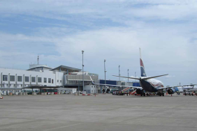 NiMet’ten Nijerya’da Havayollarına Hava Uyarısı 7 Kaza ve Olaylar Havacılık Haberleri AEROPLANES-AT-ABUJA-AIRPORT