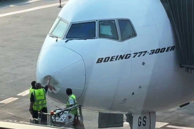 Emirates Uçağı Delhi’de Kuş Çarpması Sonrası Gecikti 17 Kaza ve Olaylar Havacılık Haberleri acil durum ANI-20261017178-0_1792238363012_ZTJB_1792238369091_Guoo_749e8e7c-344a-48bf-ba63-b40c00940dc5_cvuH
