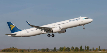 Air Astana Airbus A321LR uçağı