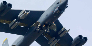 B-52-Stratofortress-LRASM-1