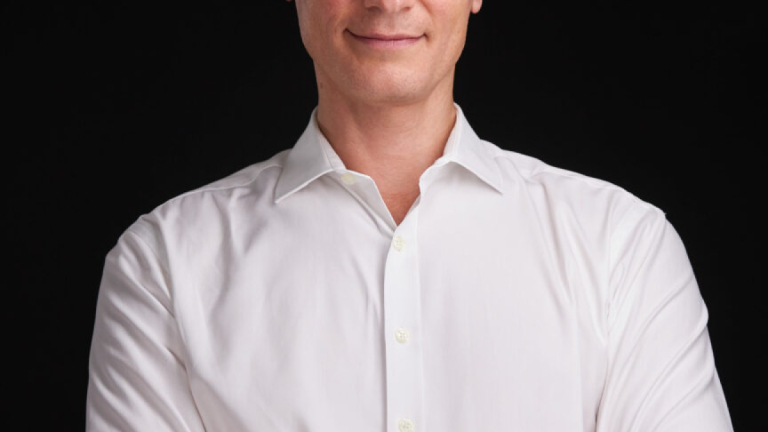 headshots Sydney; portrait photographer Sydney; headshot photographers Sydney; headshots in Sydney; business head shot; business headshot photographer; business headshot photography; business headshots Sydney; corporate headshot; corporate headshot photog