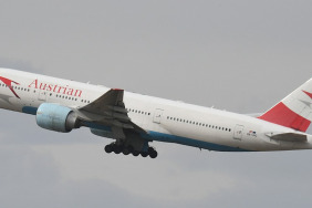 Austrian Airlines Uçuşlarında Teknik Sorun Gecikmesi 13 Havayolları Ural Airlines DSC_0634_OE-LPC_AUA_Boeing_777_Huber_DRR