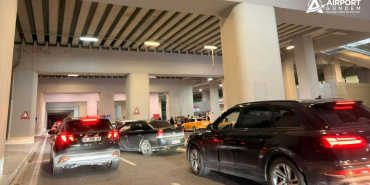 Diyarbakır Havalimanı’nda yolcu karşılama yoğunluğu