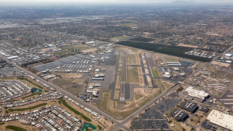 Falcon Field’a FAA’den 1,7 milyon dolarlık destek 5 Airbus Haberleri FlyBosnia Falcon-Field-Airport-1