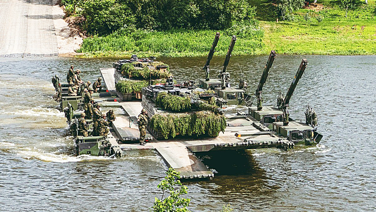 M3-Amphibie-occar-m3-ferry-_GDELS