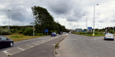 M56_Airport_Spur_-_geograph.org_.uk_-_5481932