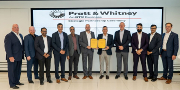 Pratt & Whitney Canada ve Bharat Forge şirketlerine ait logolar