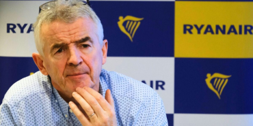 Ryanair CEO’su: Jet yakıtı maliyeti 2028’e dek yüksek kalabilir 1 Avrupa Havayolları Ryanair uçağı