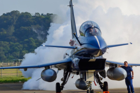 Çin üretimi Chengdu J-10 savaş uçağı