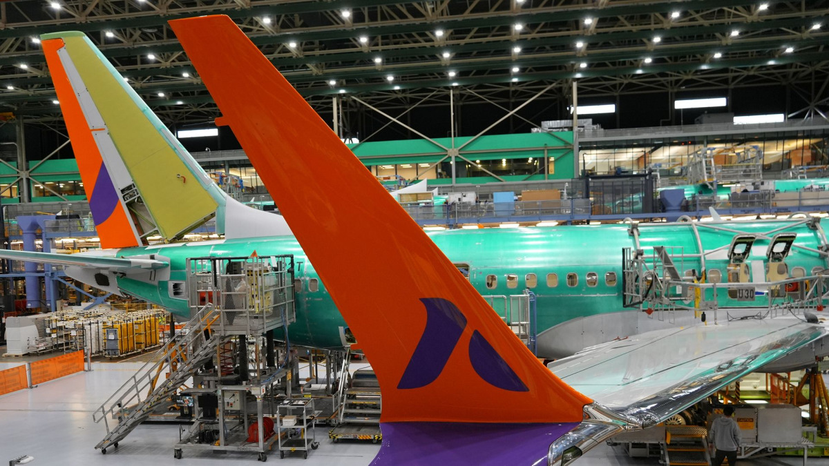 Boeing, 2026’da 500 adet 737 MAX hedefini tutturamayacak 7 Askeri Havacılık TUSAŞ a-boeing-737-max-in-production-at-renton-factory