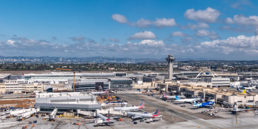 air-traffic-control-tower-los-angeles