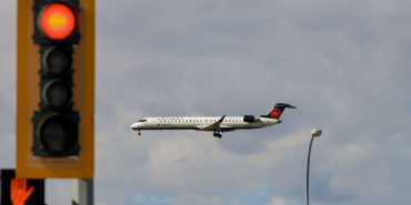 bombardier-crj-900lr-flown-by-air-canada-express