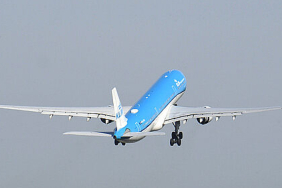 KLM, kıtalararası uçuşlarda ücretsiz hızlı Wi-Fi sunacak 13 Havacılık THY csm_DSC_0209_PH-AKA_KLM_Airbus_A330_Foto_Huber_der_rasende_reporter_b4f81fedaf
