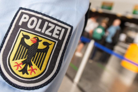 Frankfurt Havalimanı’nda Şüpheli Çiftin Çantasında Silah Çıktı 13 Havayolları Elizabeth Line flughafen-frankfurt-bundespolizei