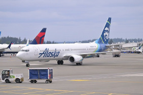 Sea-Tac ramp görevlisi Port of Seattle ve Alaska’ya dava açtı 11 İHA & SİHA Rusya former-sea-tac-ramp-agent-sues-port-alaska-airlines-over-baggage-tug-crash-1