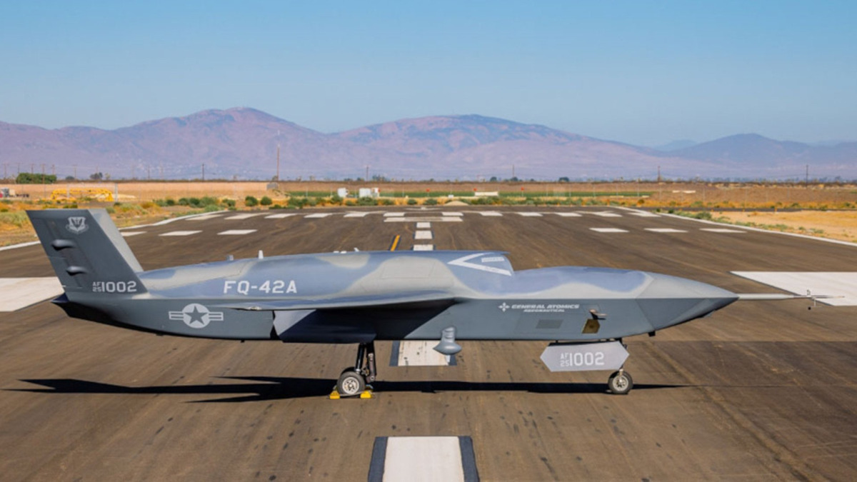 general-atomics-boeing-spirit-team-up-fq-42-cca-production