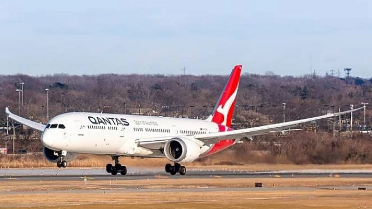 gulfnews2F2026-10-142Felitj5692FQantas