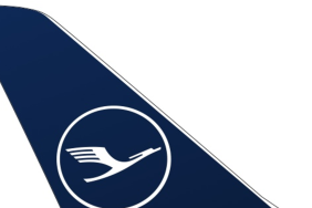 Lufthansa Uçağında Kapı Krizi: Yolcu Frankfurt’ta Gözaltında 17 Türk Hava Yolları Haberleri Türk Hava Yolları Lufthansa yolcu uçağı
