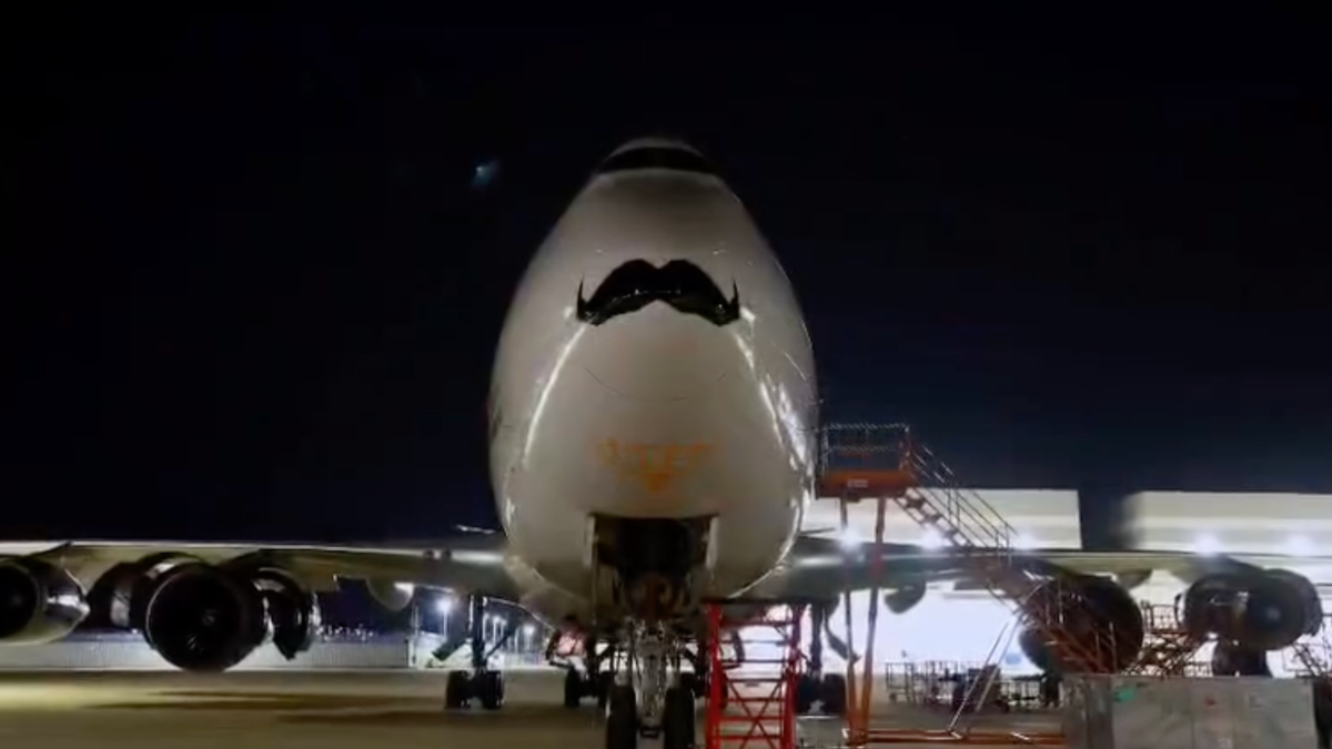 Atlas Air’in üç Boeing 747’si Movember için bıyıklandı 4 Hava Kargo Discover Airlines haber-gorseli-291851