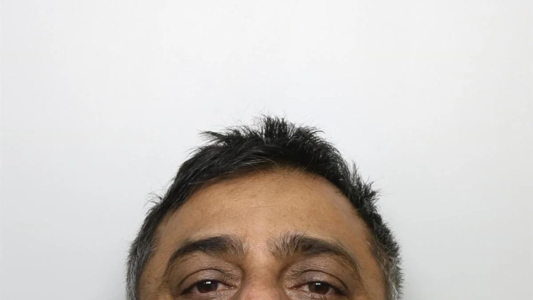 Manchester Havalimanı’nda yakalanan sanık 8 suçtan mahkûm 7 Havacılık Teknolojileri Challenge Group https3A2F2Fmedia.zenfs_.com2Fen2Fbradford_telegraph_and_argus_uk_7602Fa3902f8bbb95d17252cd92433b93476f