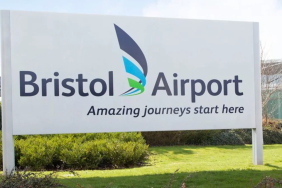 Jet2 yolcularına Bristol’de erken bagaj teslimi kolaylığı 15 Havacılık Haberleri İGA https3A2F2Fmedia.zenfs_.com2Fen2Fbristol_live_7142Fdfec7798950ae3612720a4ecbf704ddb