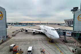 Lufthansa’dan uzun uçuşlarda ek ücret artışı 15 Havayolları lufthansa-boeing-747-8-flugzeug-frankfurt-flughafen