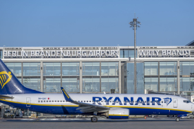 Ryanair Almanya’dan 700 bin koltuk çekiyor 16 Havayolları Ryanair uçağı