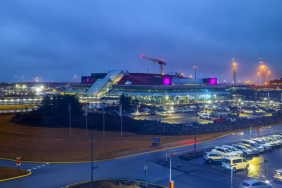 Reykjavik,,Iceland,-,November,05.,2024:,The,Night,Scene,Of