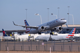 American Airlines 2027’de Beş Rotayı Kaldırıyor 17 Havacılık Haberleri Comac American Airlines yolcu uçağı