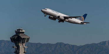 United uçağı kabin kokusu nedeniyle acil durum ilan etti 7 motor teknolojileri united-flight-declares-emergency-landing-at-sfo-over-mystery-cabin-odor-1