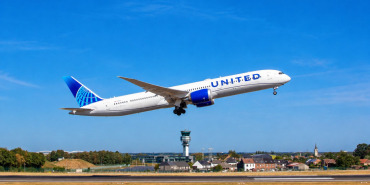 United Airlines, Boeing 787 filosunda dünya lideri oldu 22 Embraer Sichuan Airlines united_787_centered_1920x1080